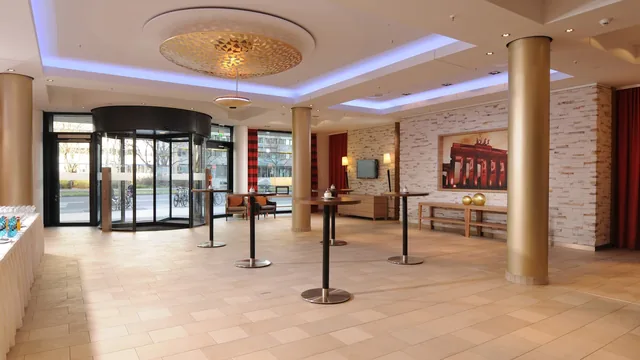 H4 Hotel Berlin Alexanderplatz photo 10