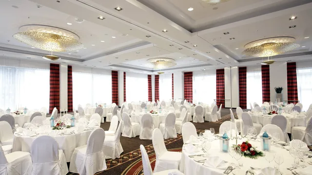 H4 Hotel Berlin Alexanderplatz photo 12