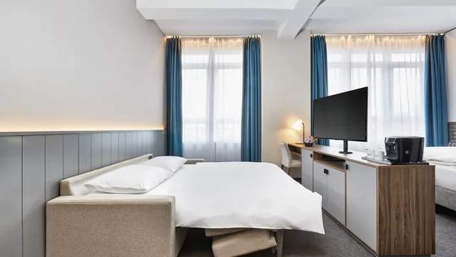 H+ Hotel Bremen photo 9