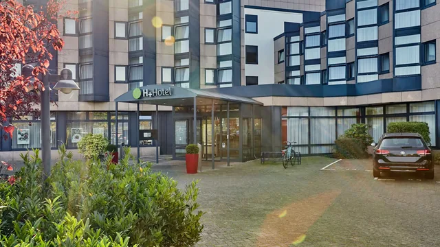 H+ Hotel Koln Bruhl photo 4