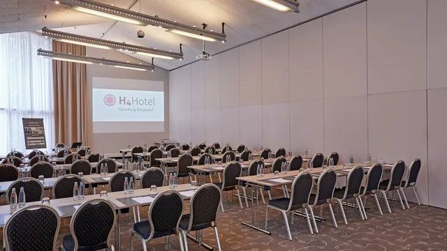 H4 Hamburg-Bergedorf photo 3