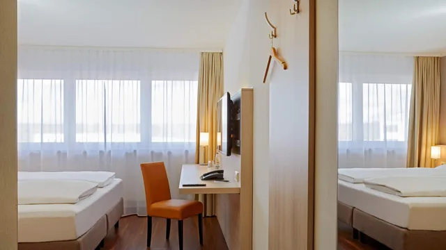 H+ Hotel Stuttgart Herrenberg photo 7