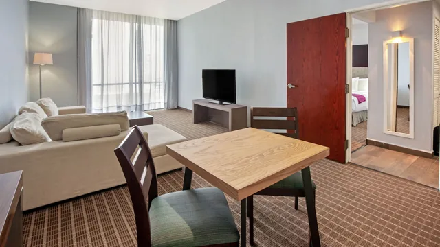 CHN Hotel Monterrey Centro, Trademark Collection by Wyndham photo 4