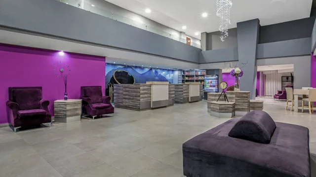 CHN Hotel Monterrey Centro, Trademark Collection by Wyndham photo 5