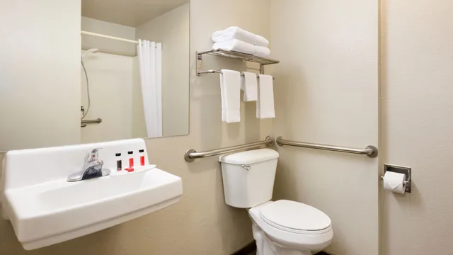 Travelodge by Wyndham Alpine photo 4