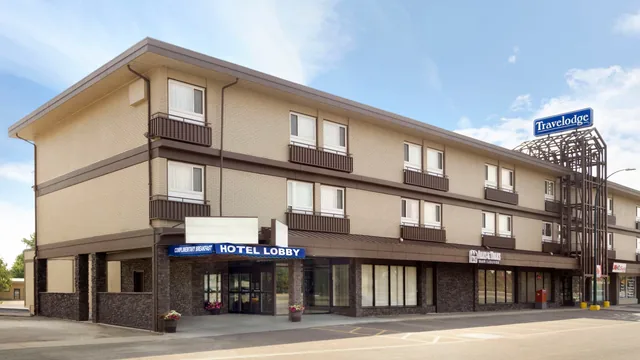 Travelodge by Wyndham Lethbridge photo 6