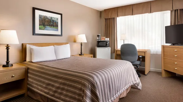 Travelodge by Wyndham Simcoe photo 8