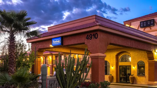 Travelodge by Wyndham Tucson AZ photo 11
