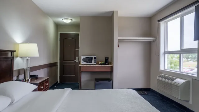 Travelodge by Wyndham Wetaskiwin photo 9