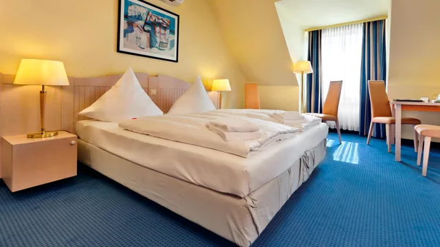 TRYP By Wyndham Luebeck Aquamarin photo 7