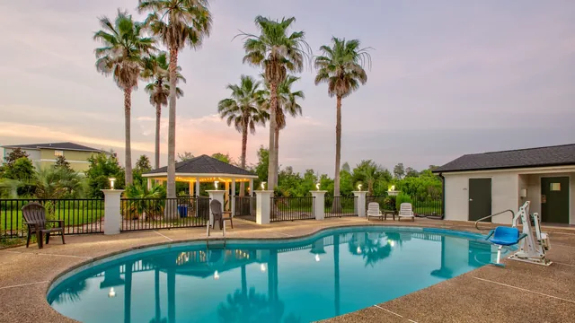Wingate by Wyndham Biloxi/Ocean Springs photo 12