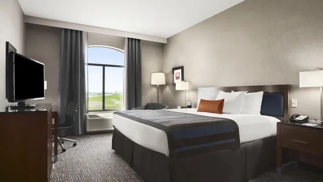 Wingate by Wyndham Bismarck photo 6