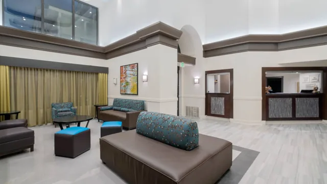 Wingate by Wyndham Memphis East photo 8