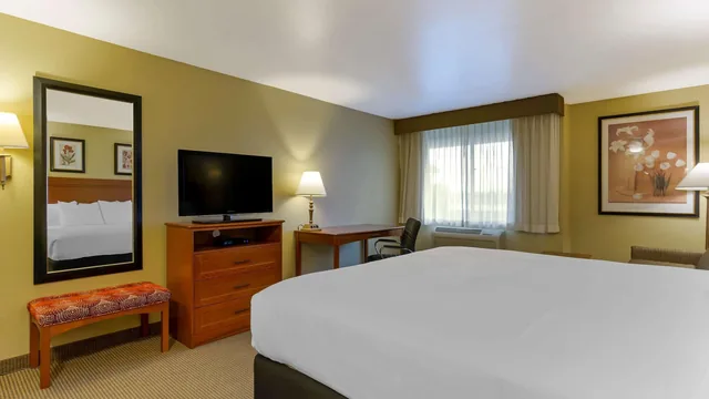 Wingate by Wyndham Mount Vernon photo 5