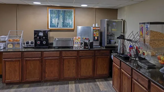 Wingate by Wyndham Somerset photo 5