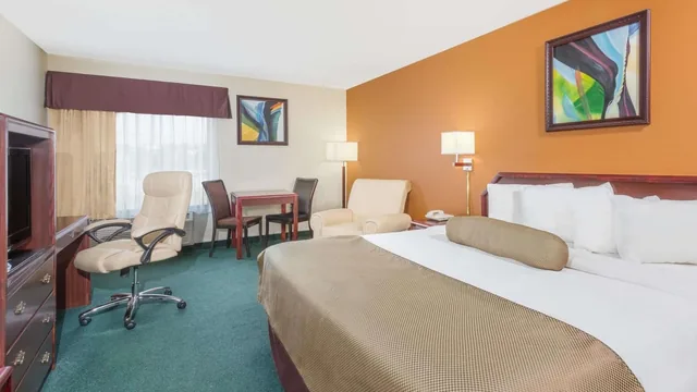 Wingate by Wyndham Somerset photo 6