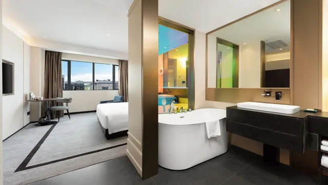 Wingate By Wyndham Wuhan Optics Valley photo 6