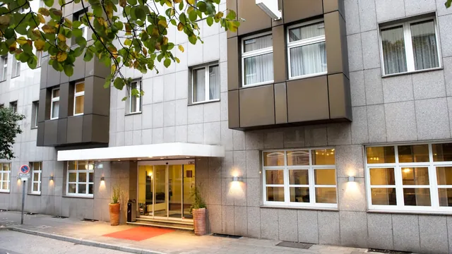 Wyndham Garden Duesseldorf City Centre Koenigsallee photo 6