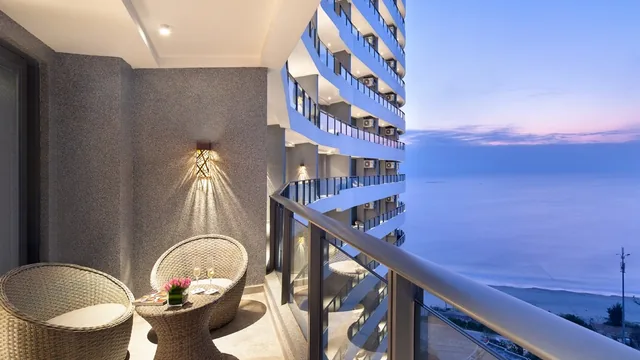 Wyndham Grand Plaza Royale Shuangyue Bay photo 8