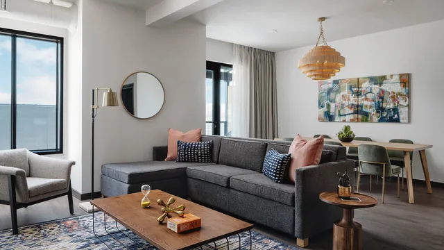 Origin Austin, a Wyndham Hotel photo 3