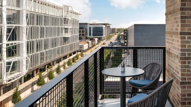 Origin Austin, a Wyndham Hotel photo 7