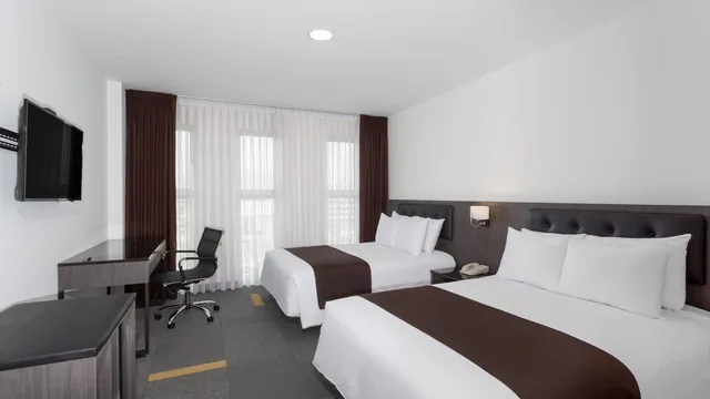 Wyndham Costa del Sol Lima Airport photo 4