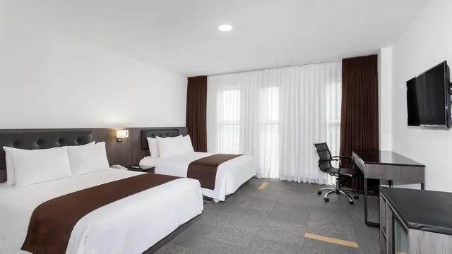Wyndham Costa del Sol Lima Airport photo 6